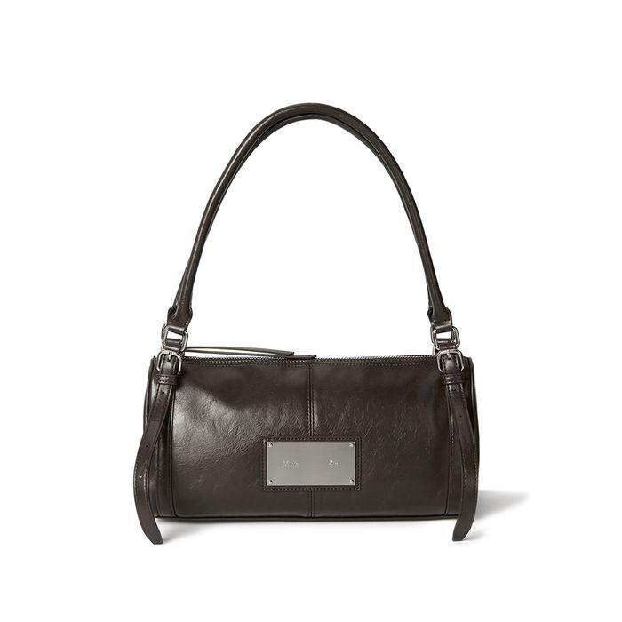 BUCKLE STRAP SHOULDER BAG IN BROWN