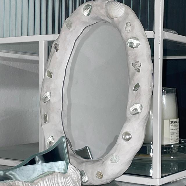 Mosaic mirror oval