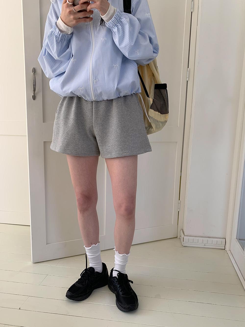 인어로브 (당일) 라벨 쭈리 반바지 (3color) 데일리 밴딩 3단쭈리 숏팬츠 에제다이어리