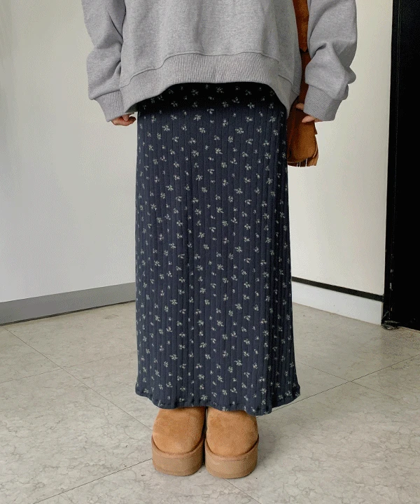 [2컬러💐] 비트 플라워 펀칭 롱 스커트  잔꽃 나염 스트링 H라인 A라인 맥시 치마