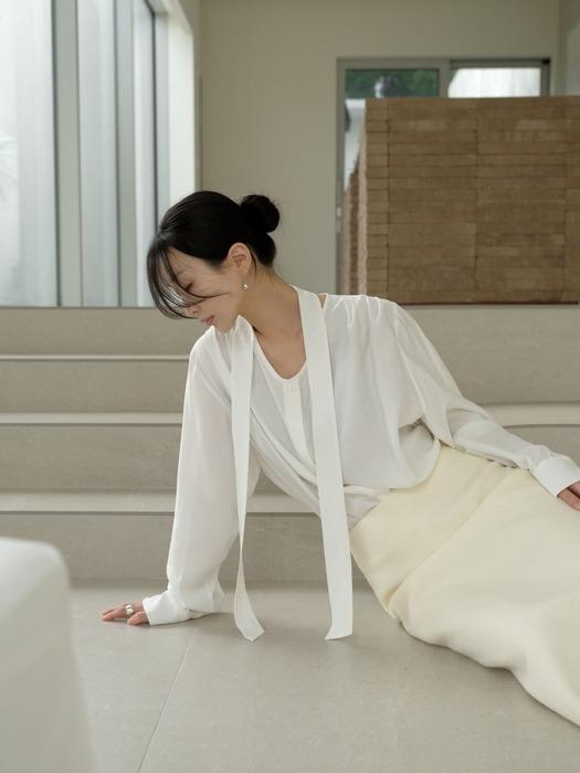 리오레 레이어드 타이 블라우스[ivory]