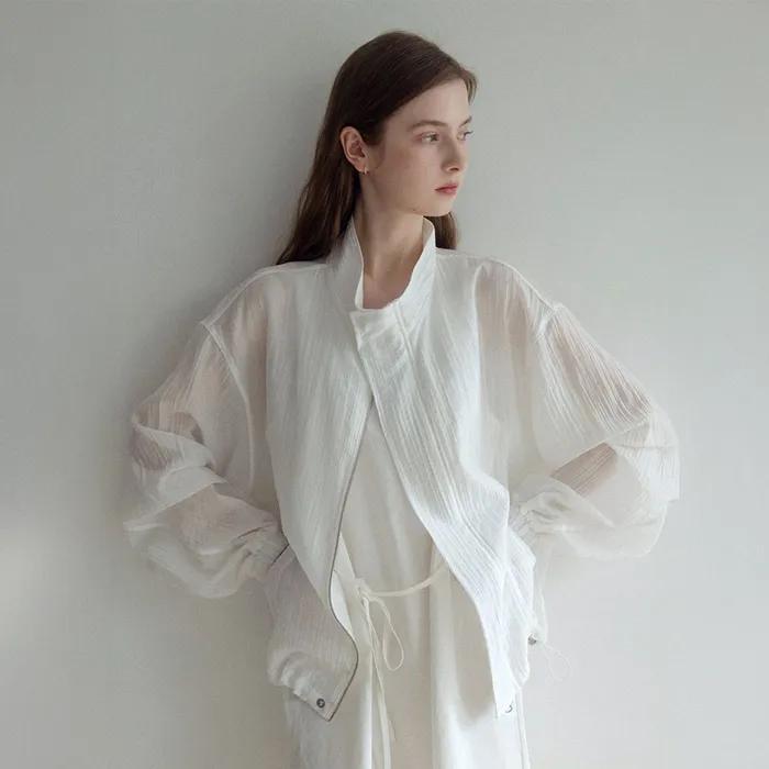 esy rainy neck wind Jacket (Ivory)