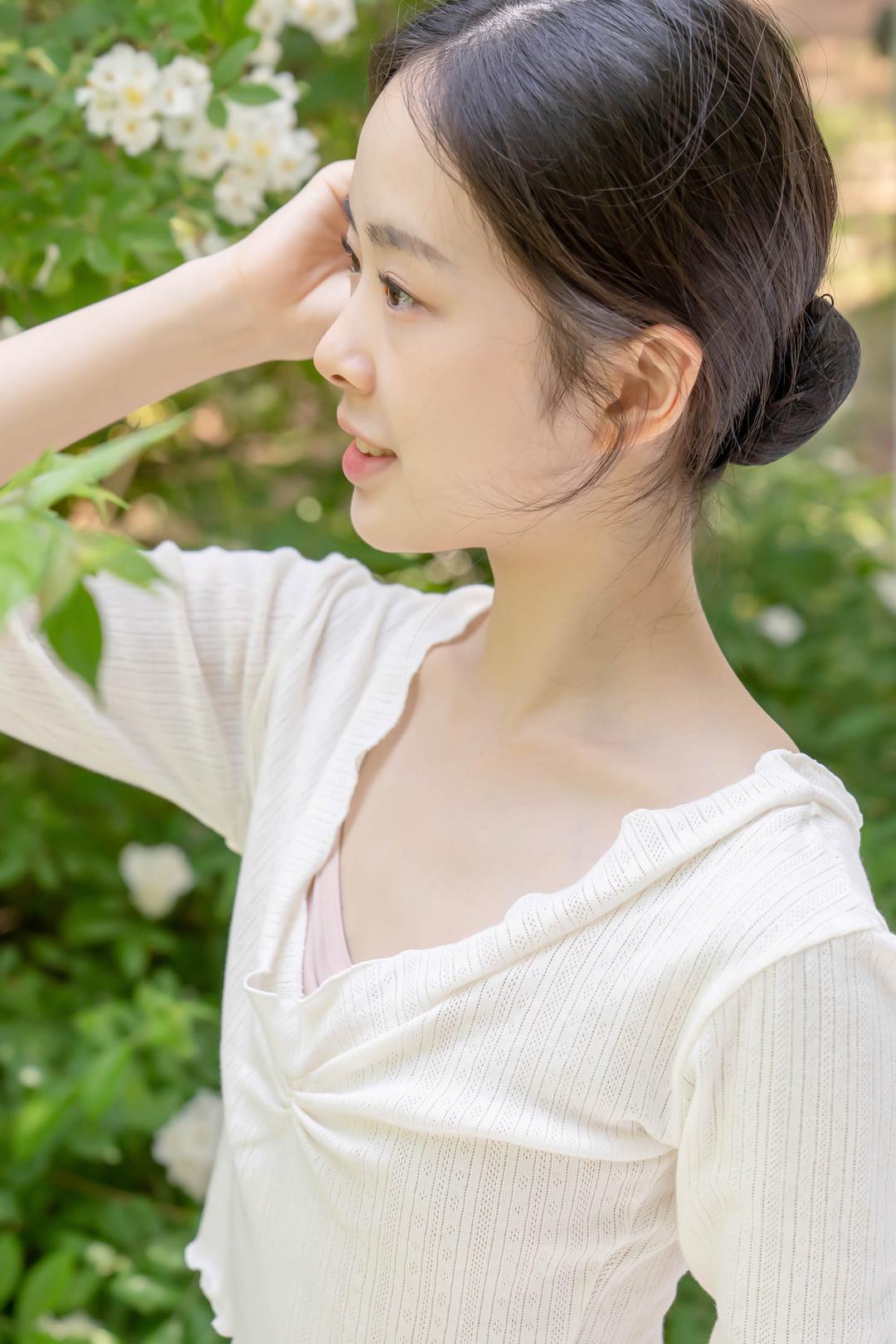 Daphné Warmer-top (Ivory) l 다프네 워머 상의 (아이보리)