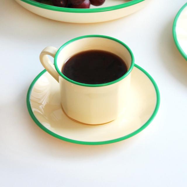 아보카도 림 - 커피잔