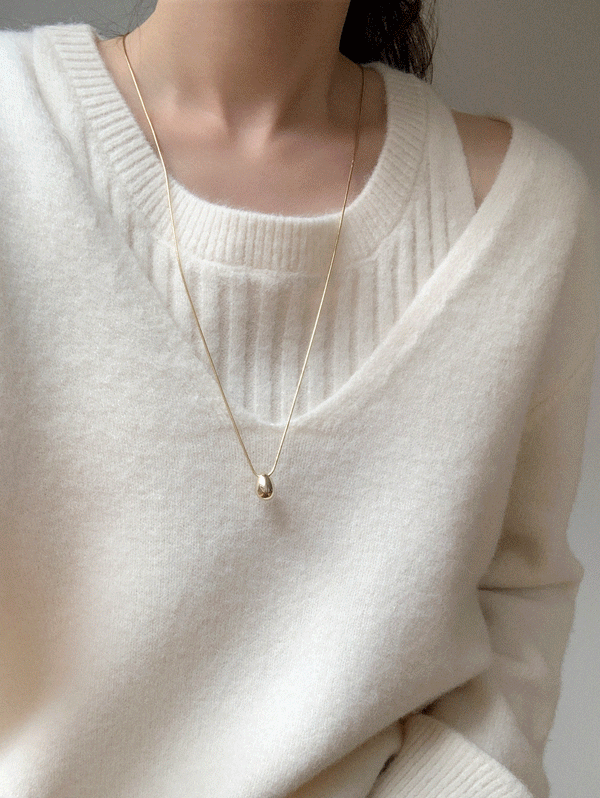 이퓨 [누적 1만장🔥단독기획❤오늘출발🚚레이어드💕하객룩✨] 템포 브이넥 니트 나시 투피스 세트 - 2color