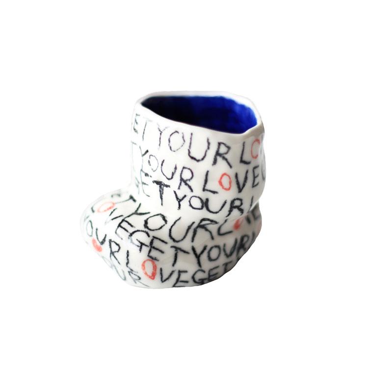 GET YOUR LOVE MUG