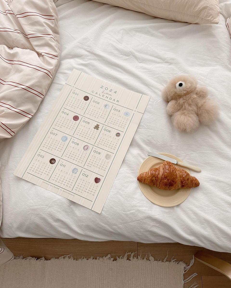 2024 Button Calendar : A3 POSTER