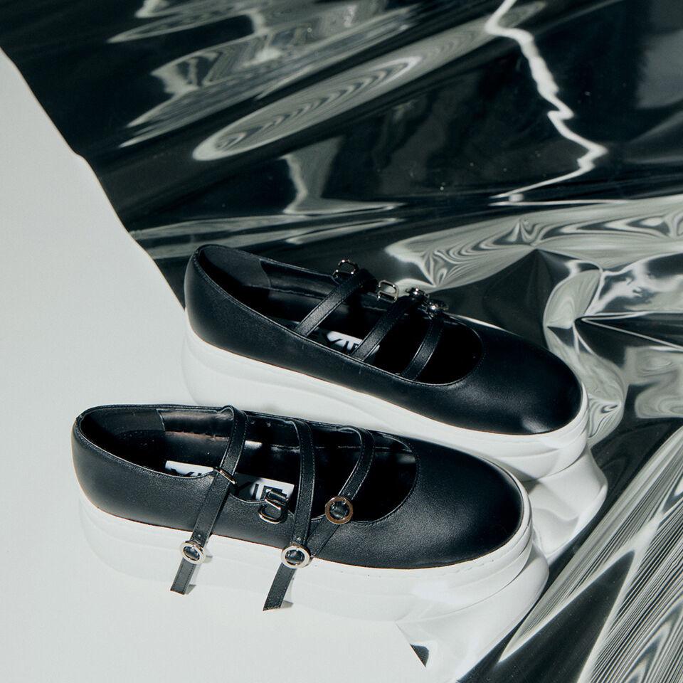 Clara Mary-Jane Sneakers / Y.08-F23 / BLACK