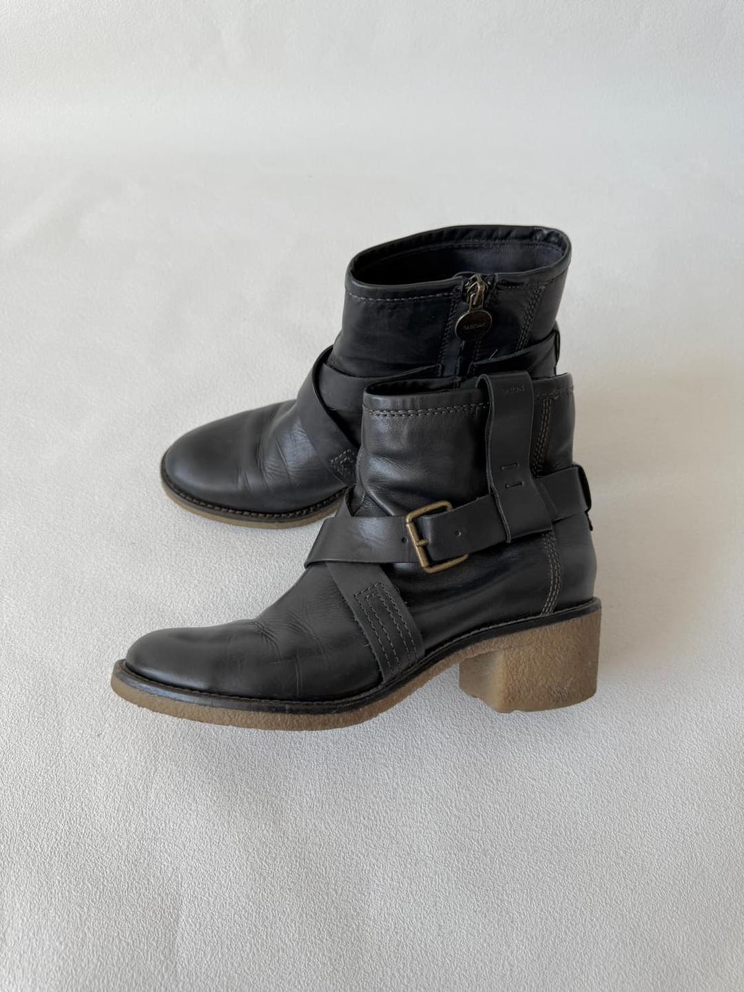 [EU38]제옥스(GEOX) 이탈리안 레더 벨크로 부츠 | 후루츠패밀리