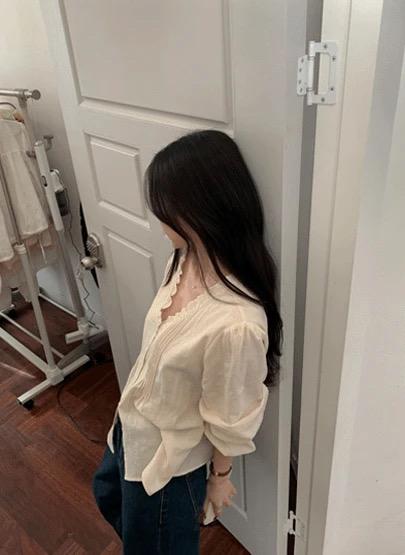 오브제 핀턱 블라우스 2color