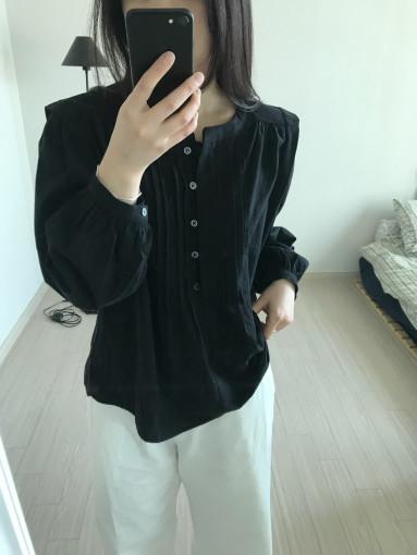 [shopaoe] spring pintuck blouse 스프링핀턱블라우스