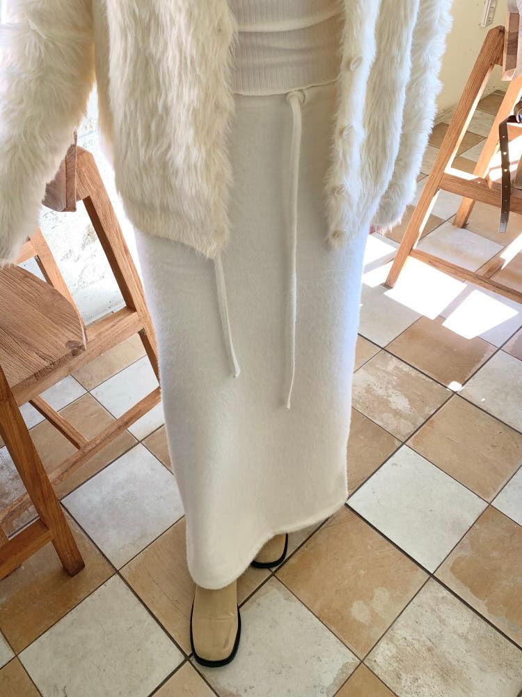 스너그 모헤어 롱스커트