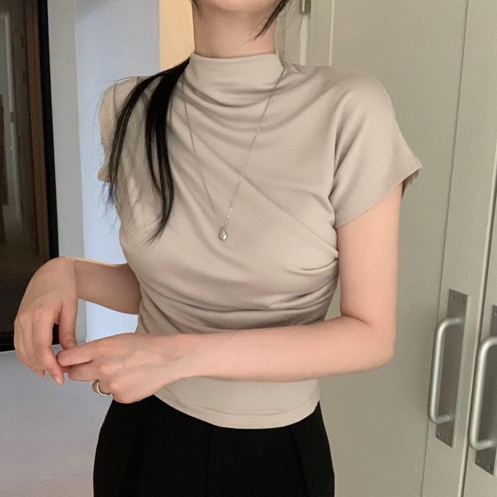 카민 드레이프 반목 티