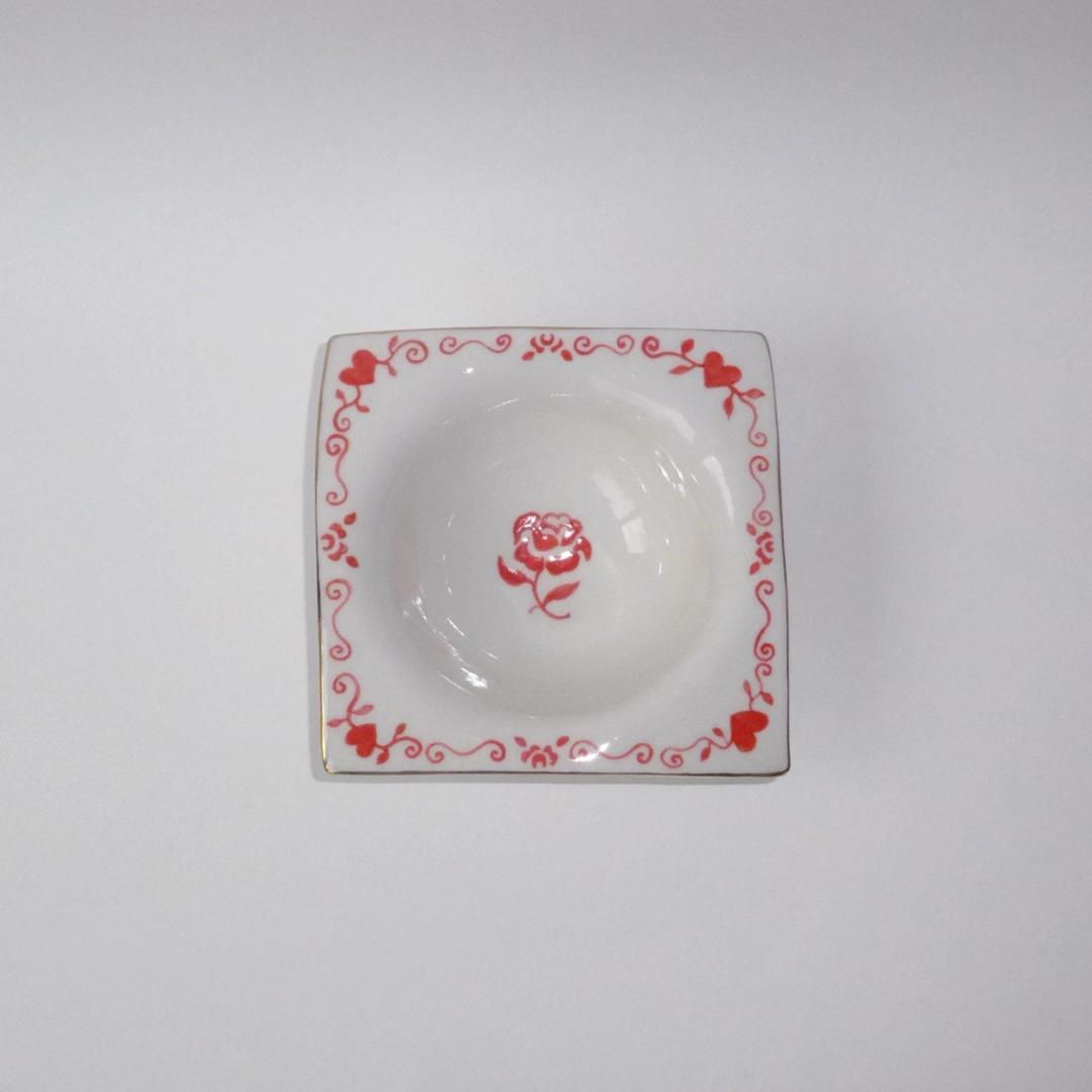 Square rose bowl (gold)