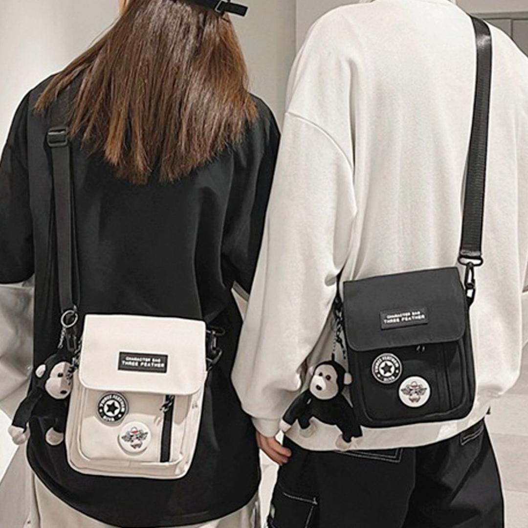 브로치 키링 캐주얼 커플 크로스백 3컬러