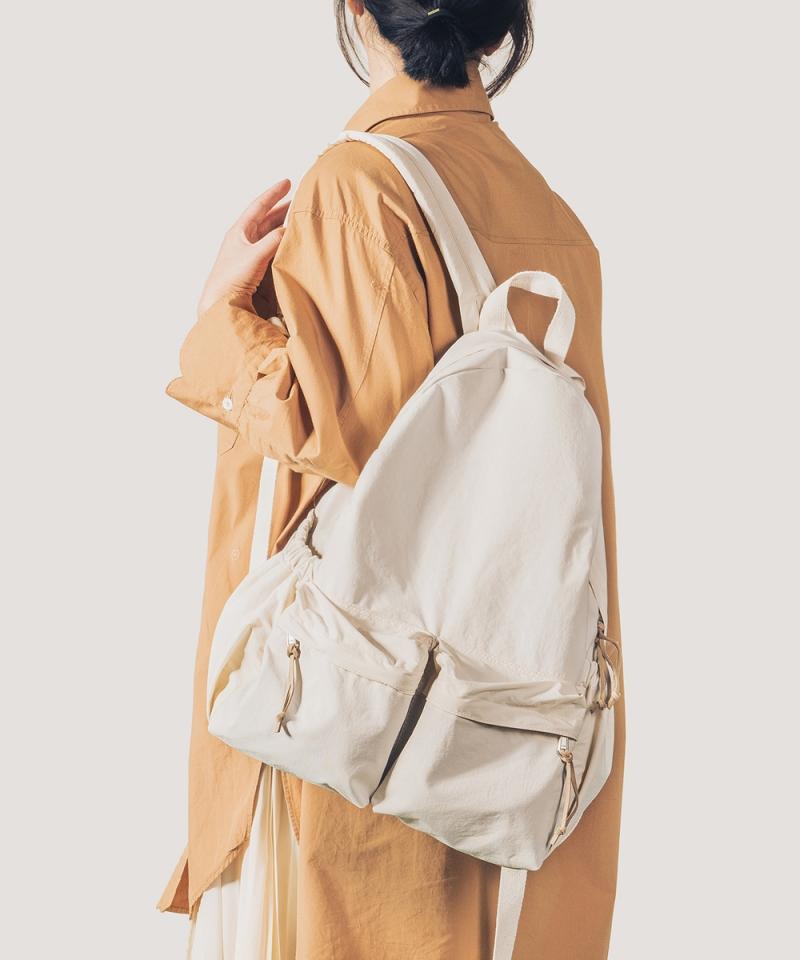 베이프릴 라이너 백팩 (아이보리)