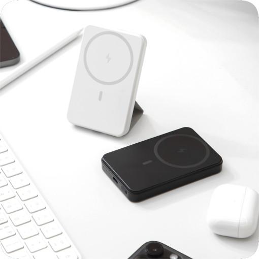 이메이션 맥세이프 스탠드형 보조배터리 5000mAh