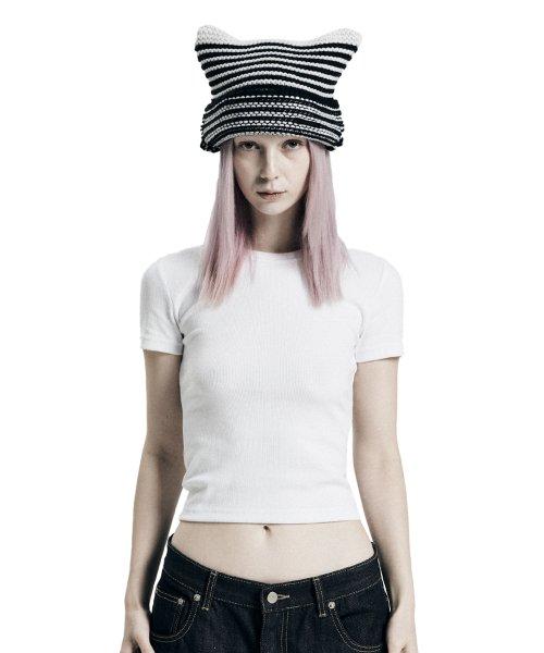 Cat knit beanie in black