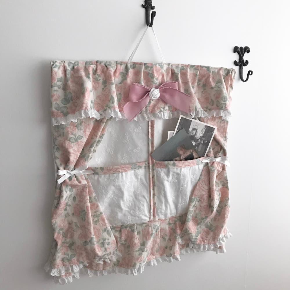 내방의 창문 인형 다용도 핸드메이드 소품걸이