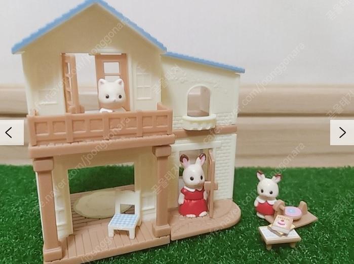 실바니안 카바야 미풍 언덕의 집 (파란 지붕)