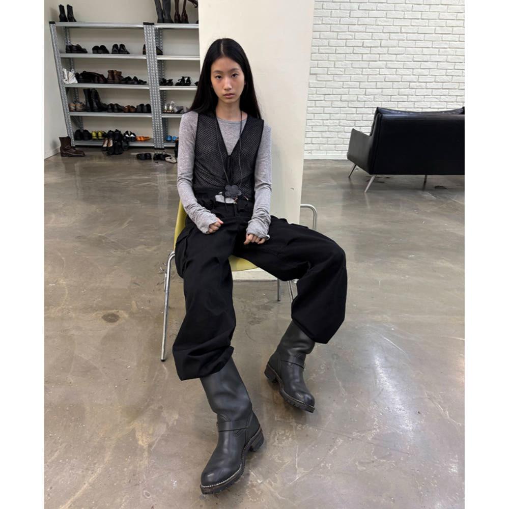 NEVERSEEZ 니트 조끼 베스트 가디건 레이스업 홀로우 니트 베스트 조끼 (블랙)