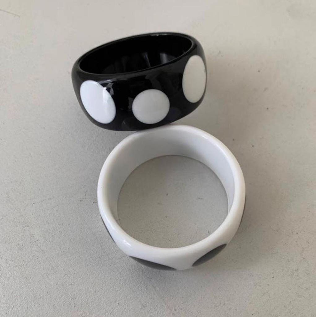 DoT dOt bangle.bracelet (white/black) / 도트 뱅글
