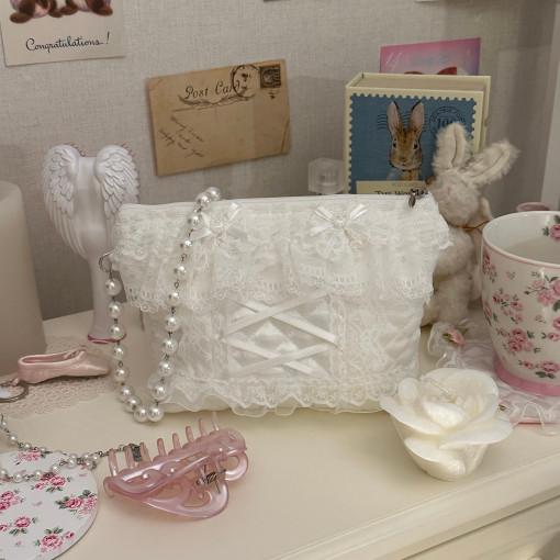 핸드메이드 레이스 로맨틱 무드 화장품 파우치백 시리즈 : 베넷하우스