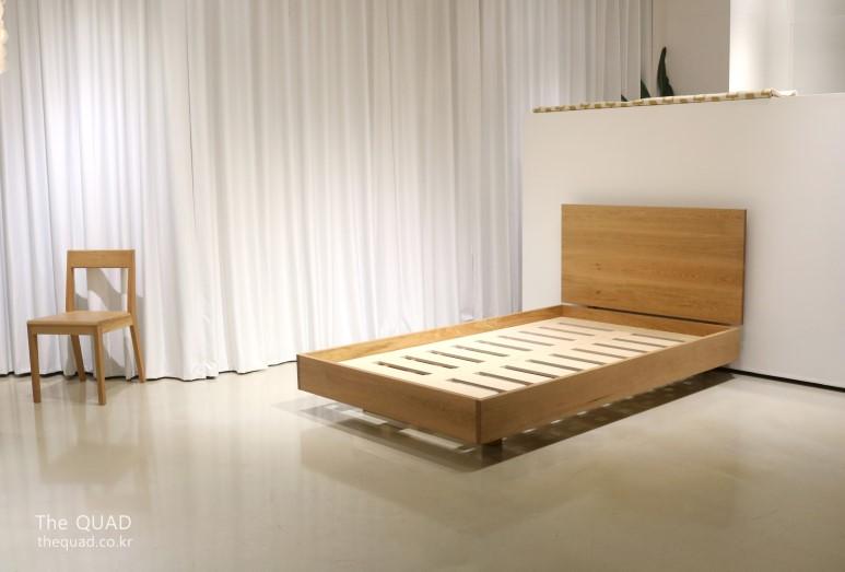B04c _ Head square bed