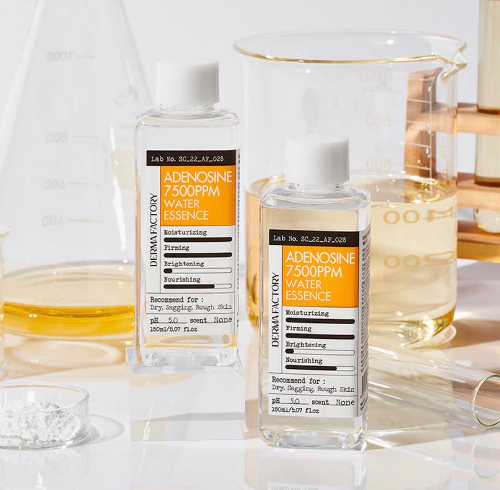 **[비건인증] 더마팩토리 아데노신 7500ppm 워터에센스 150ml / 탄력케어 보습영양 퍼스트에센스 수분광채 탄력스킨 콜라겐스킨 영양공급