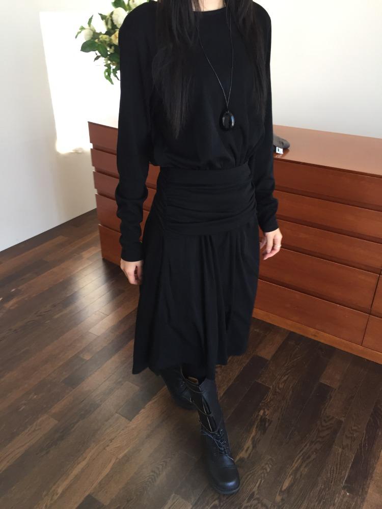 [주문폭주 7일 소요] easy shirring dress (2 colors) | 에테블루