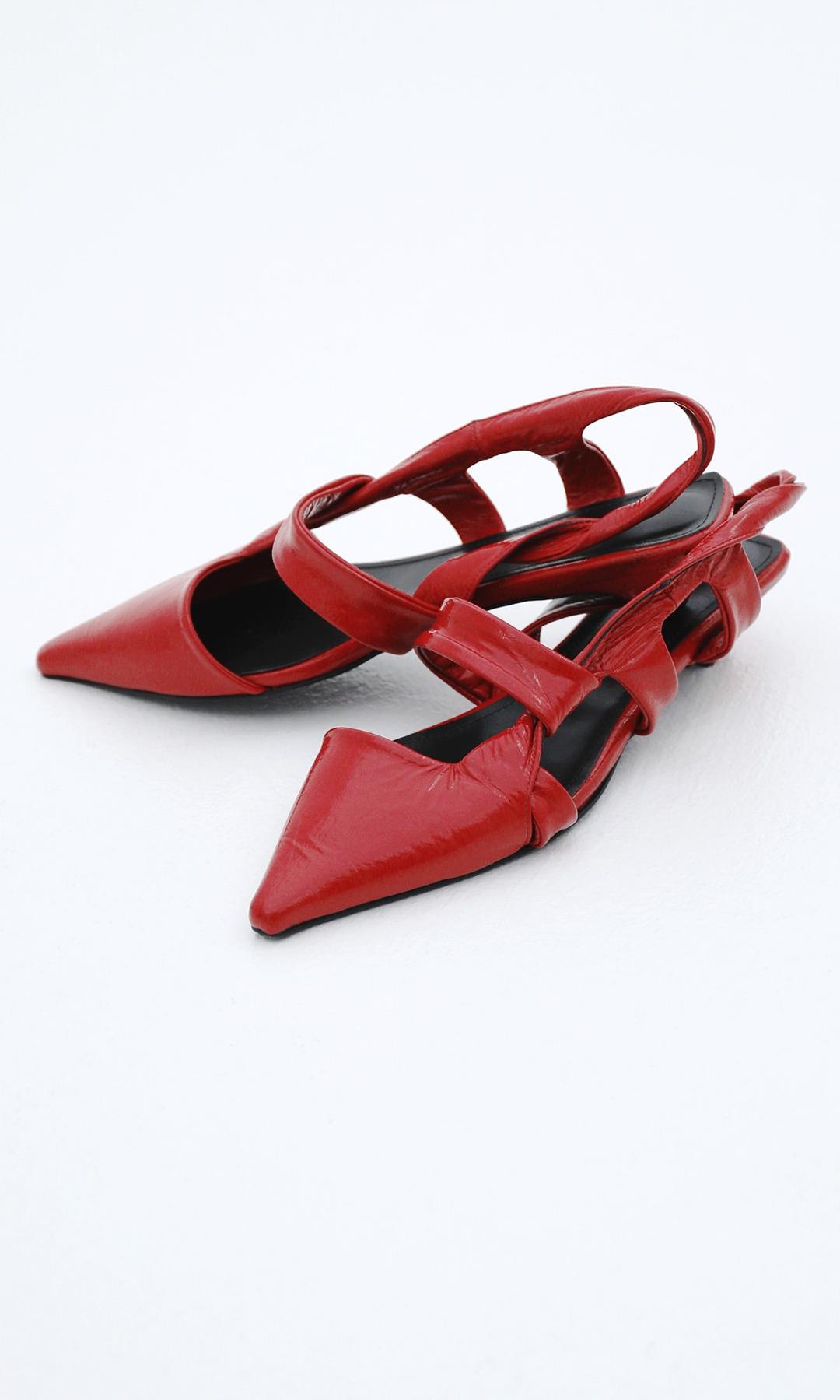 Andersen Point Slingback_Red In Story