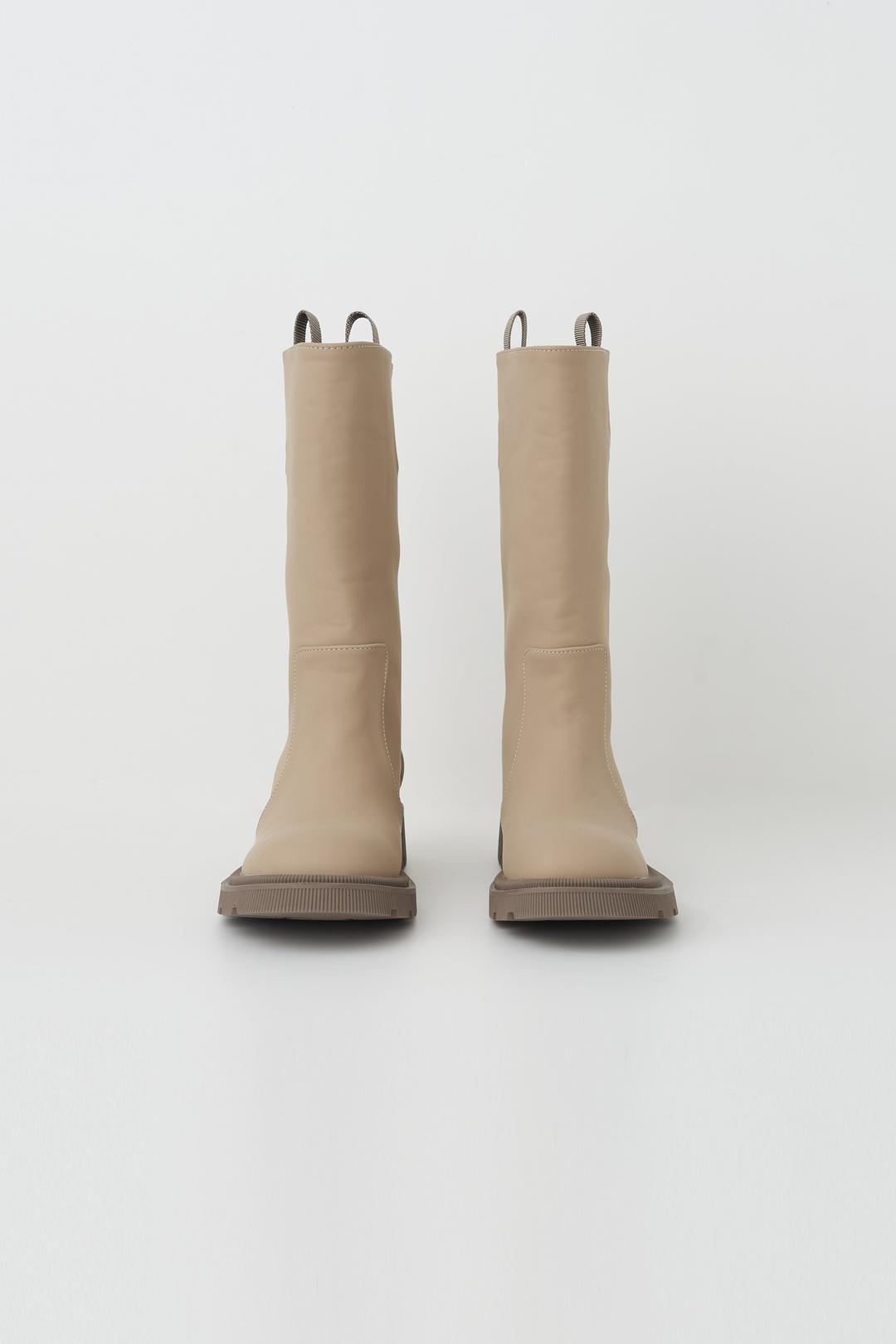 arch rain boots (beige)
